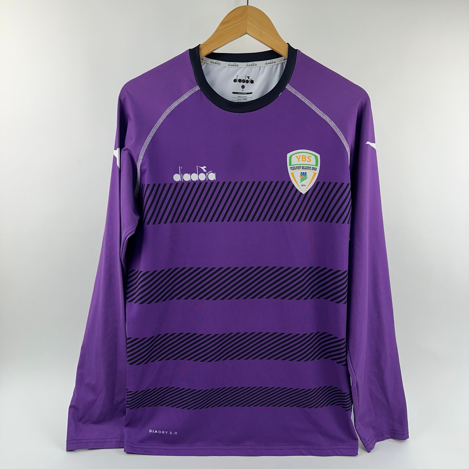 #1 Emrah Yeşilyurt Belediye Spor 2019-20 GK (L)