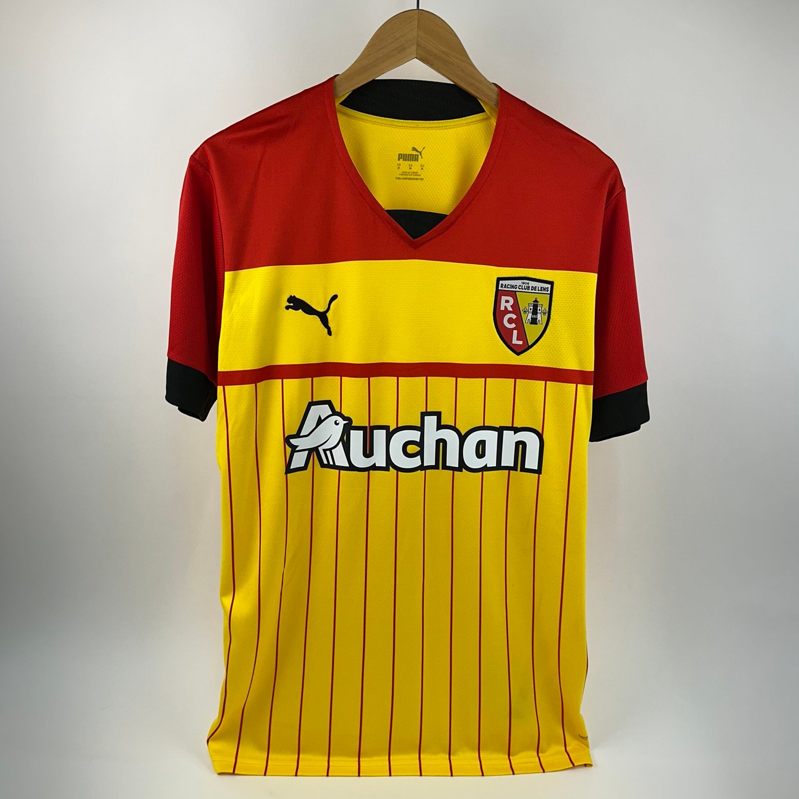 Lens 2022-23 Home (M)