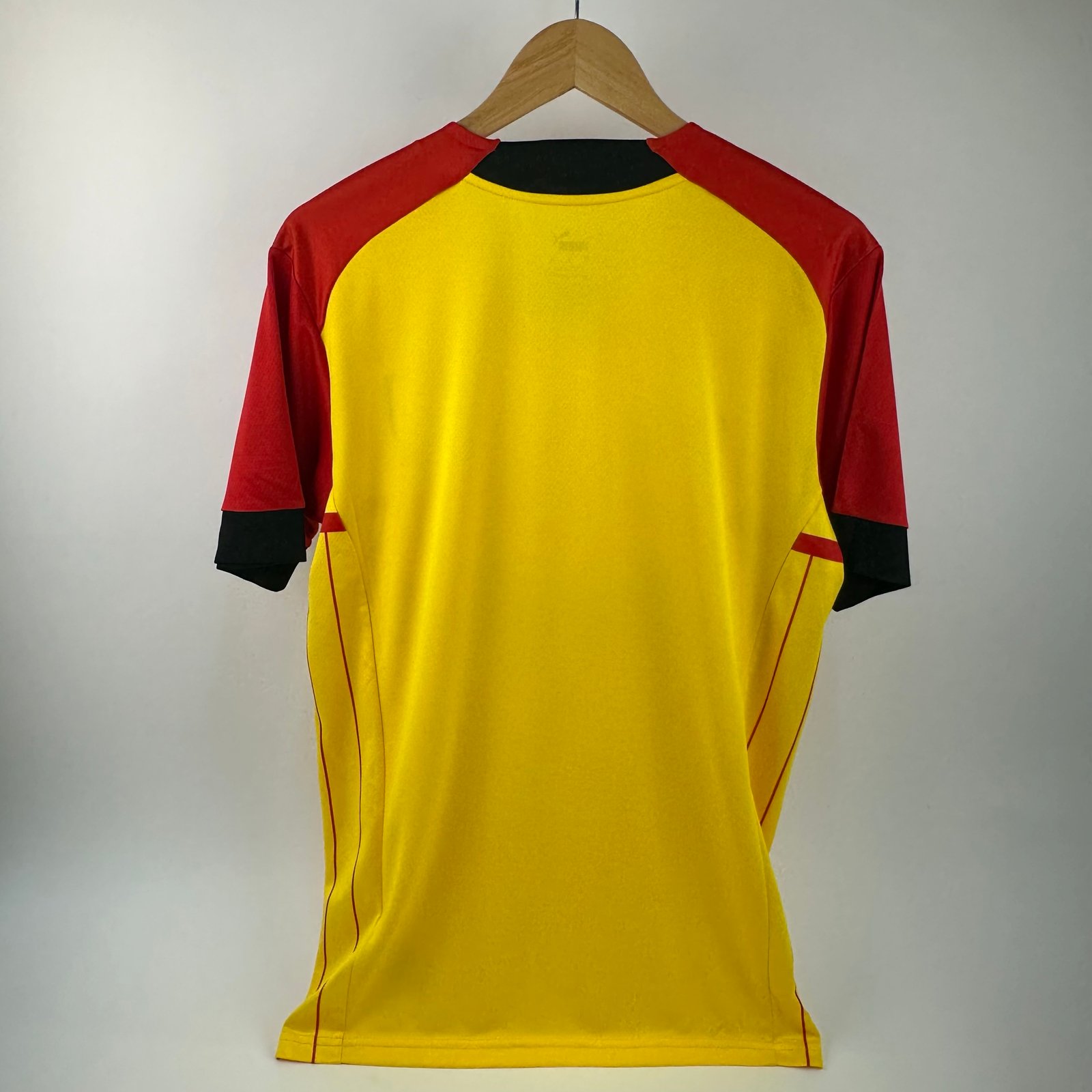 Lens 2022-23 Home (M)