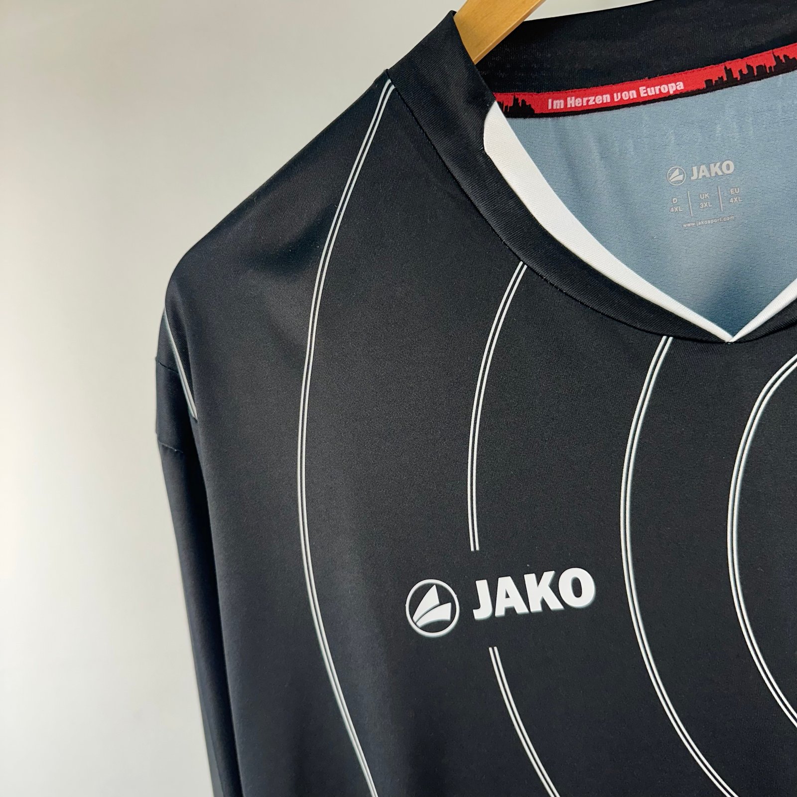 Eintracht Frankfurt 2011-12 Third (4XL)