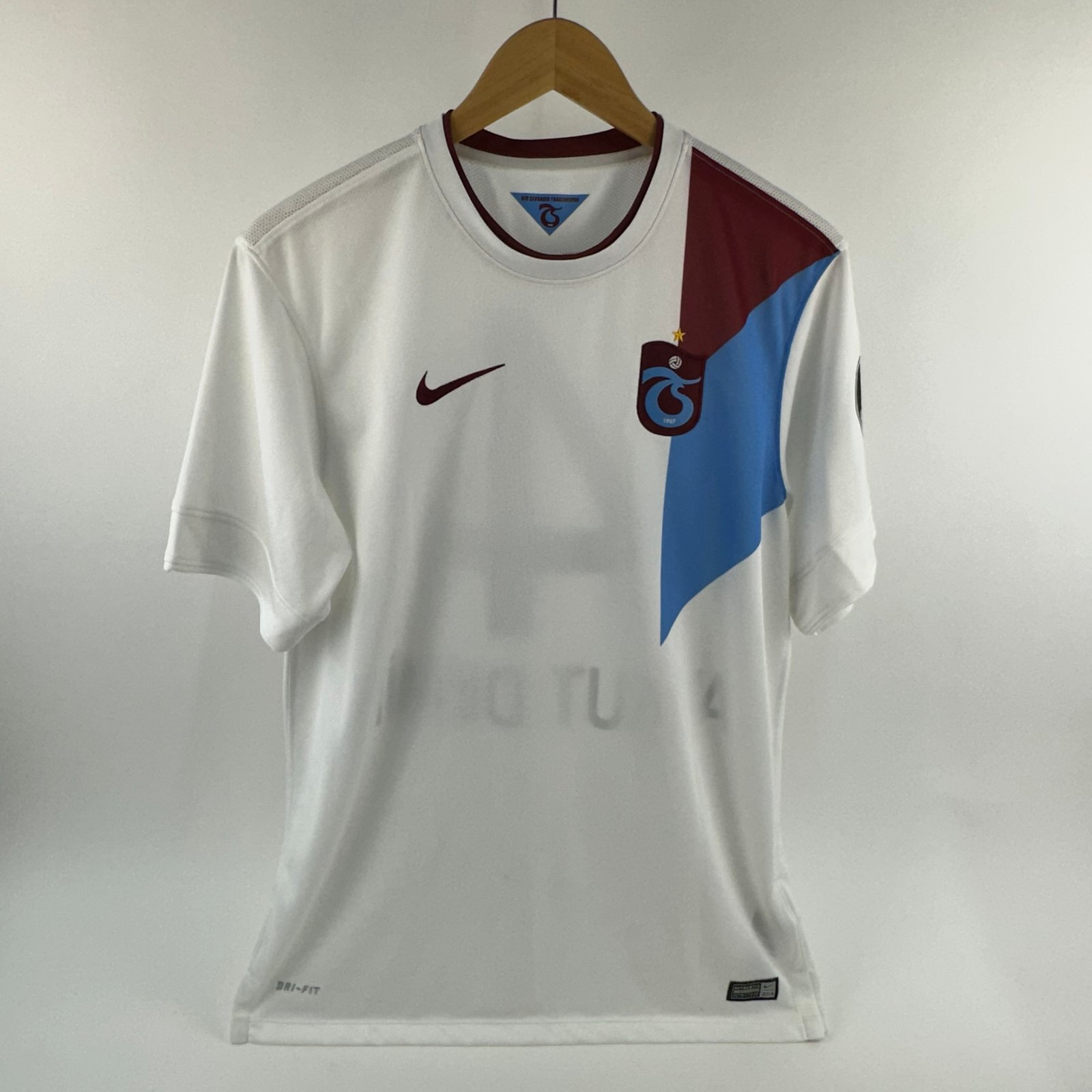 #4 Aykut Demir Trabzonspor 2014-15 Away (M)