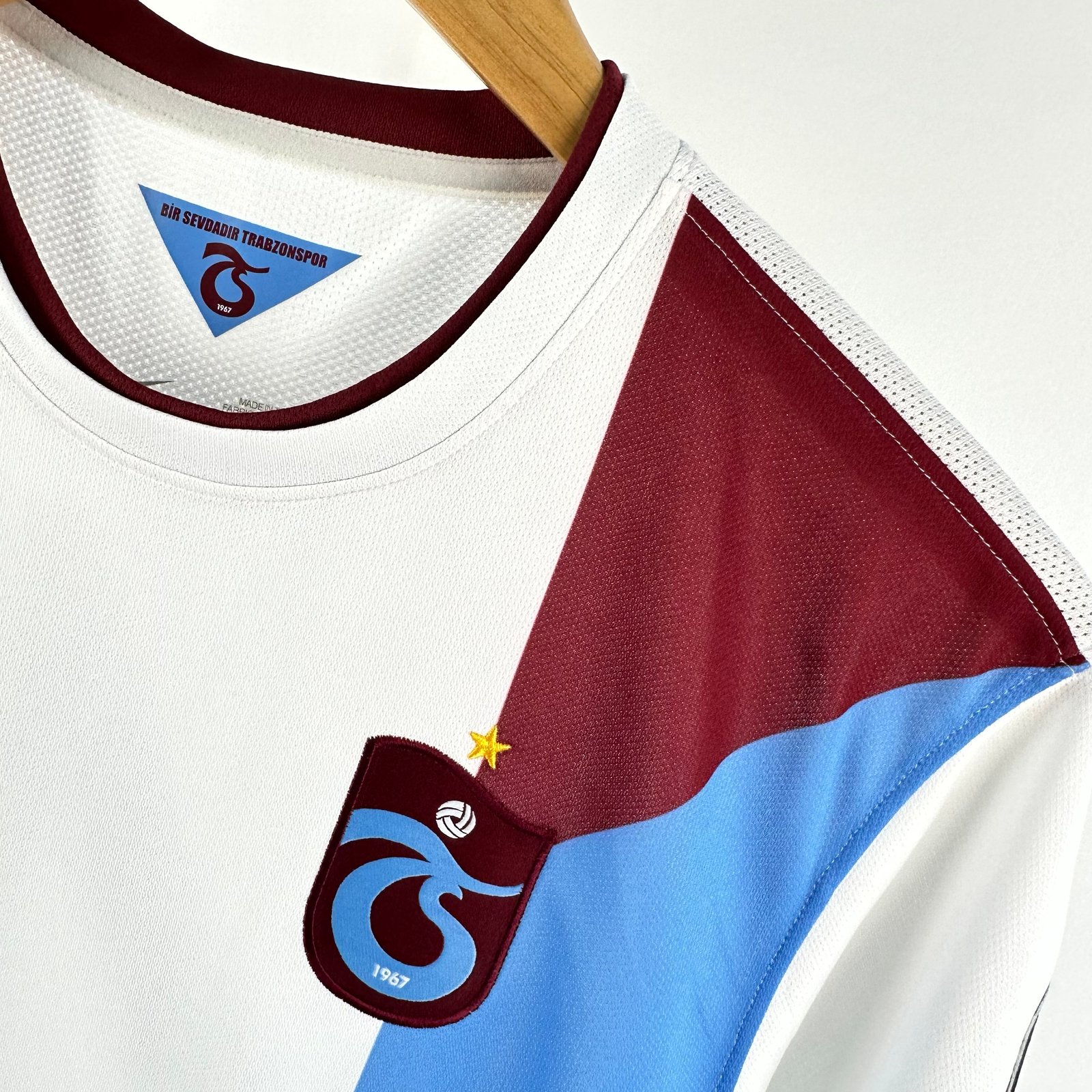 #4 Aykut Demir Trabzonspor 2014-15 Away (M)
