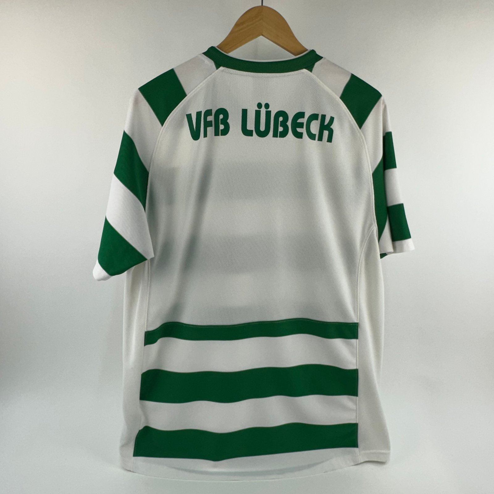Lübeck 2012-13 Home (L)