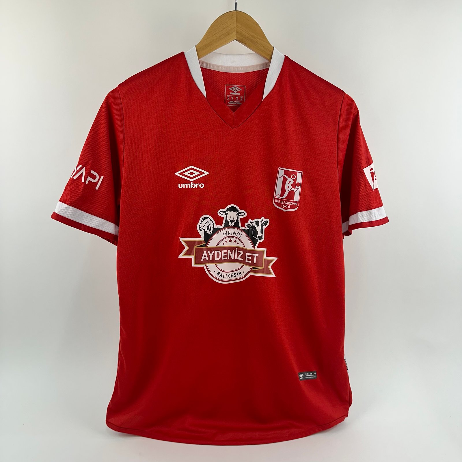 #18 Mahatma. O. Balıkesirspor 2020-21 Third (S)