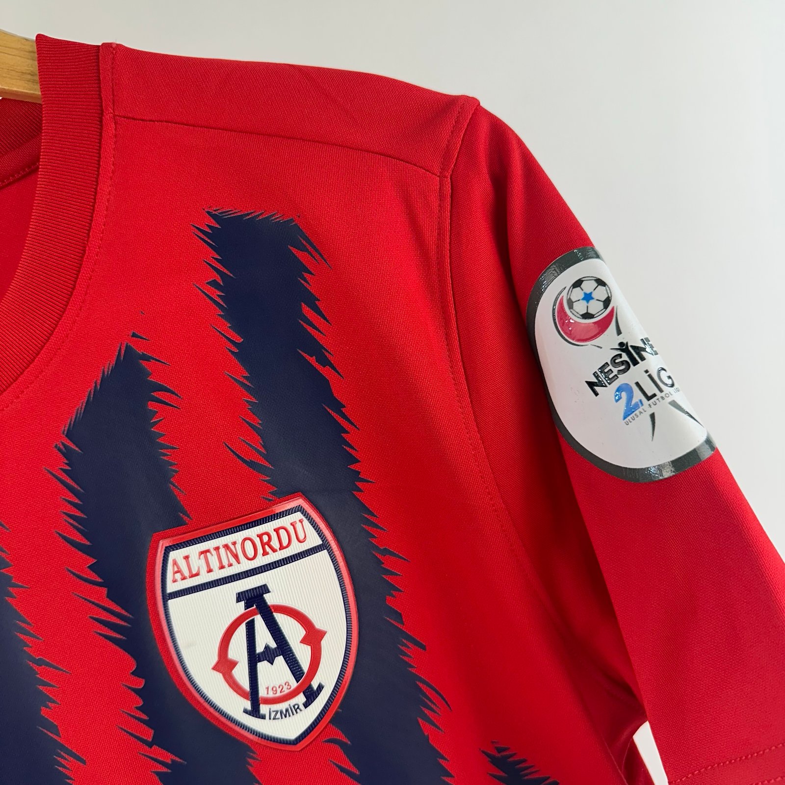 #4 Mete Altınordu 2024-25 Home (M)