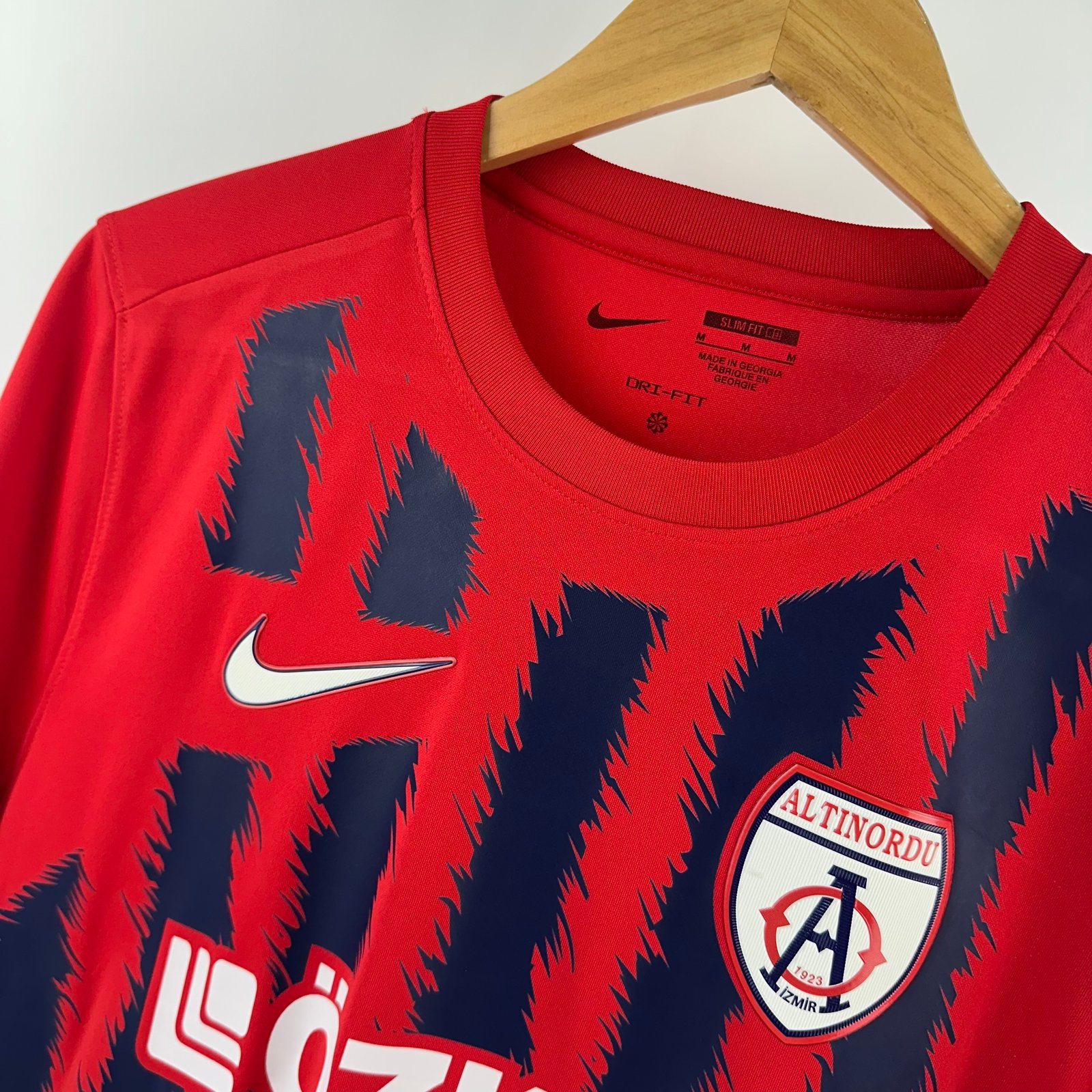 #4 Mete Altınordu 2024-25 Home (M)