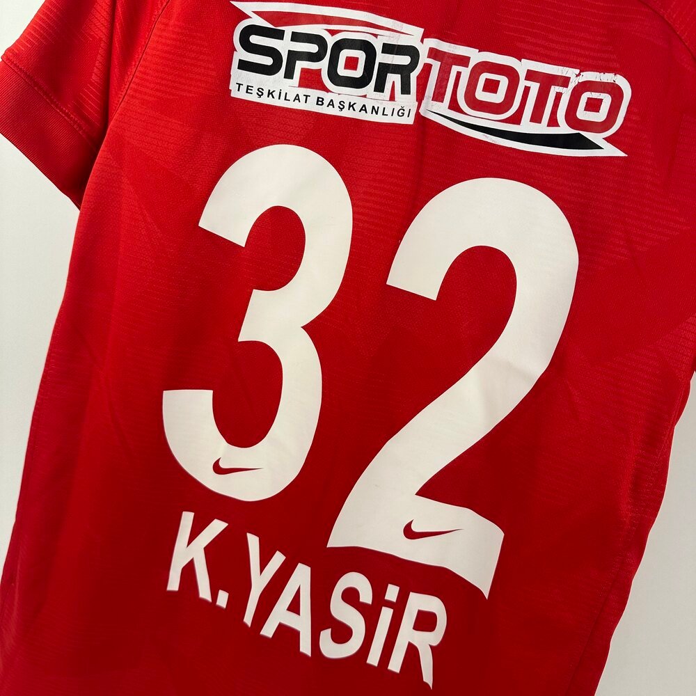 #32 K. Yasir Ümraniye 2018-19 Home (S)