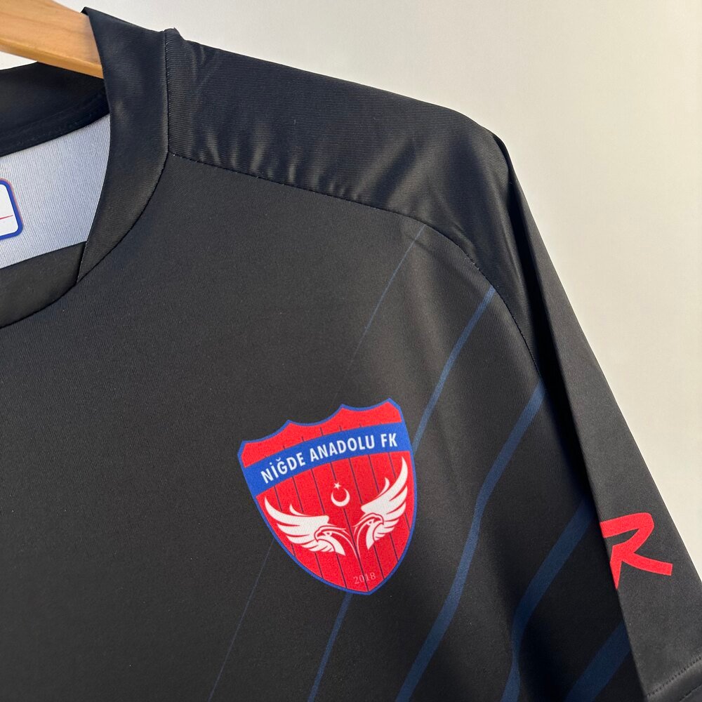 Niğde Anadolu FK 2021-22 GK (L)