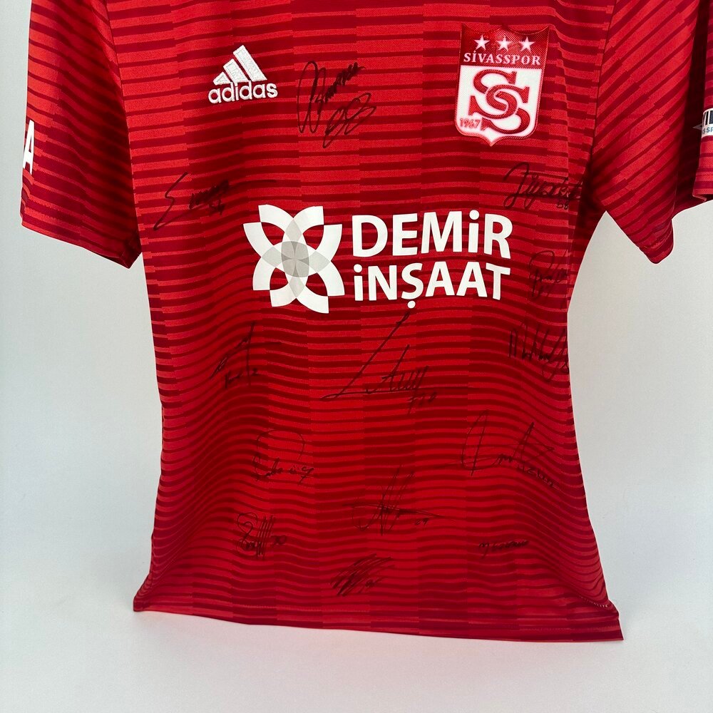 #88 Caner Sivasspor 2018-20 Third (S)