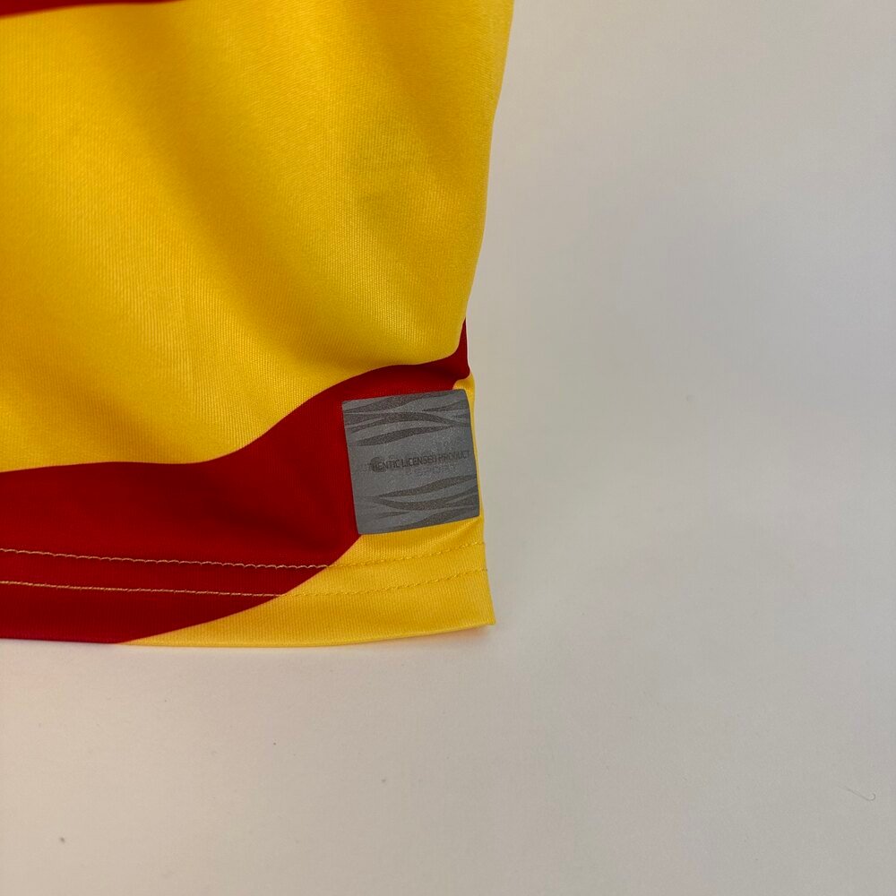 Duisburg 2020-21 Third Sample (M)