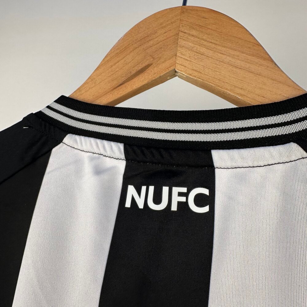 Newcastle United 2023-24 Home (Çeşitli Beden)