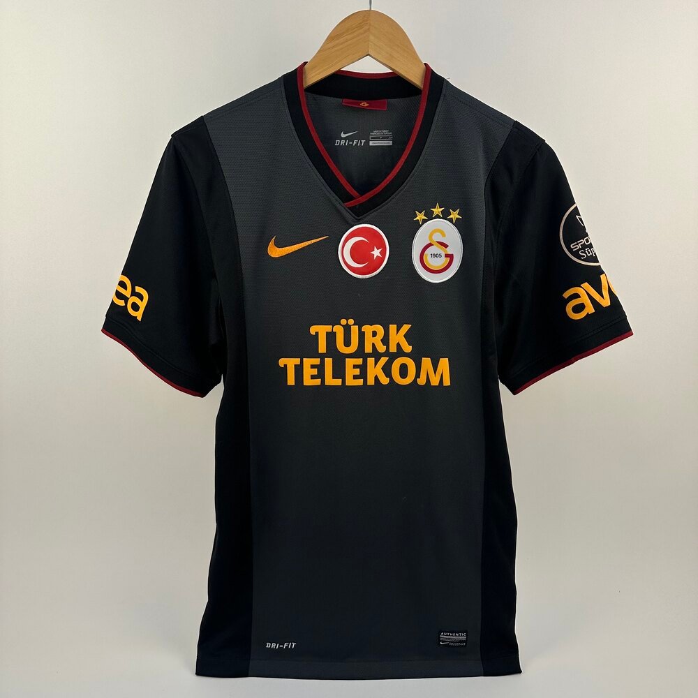 #20 Bruma Galatasaray 2013-14 Away (S)