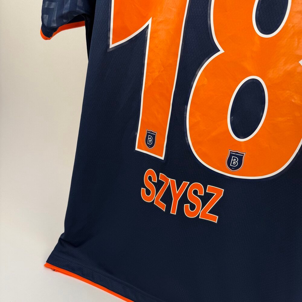 #18 Szysz Başakşehir 2022-23 Away (M)