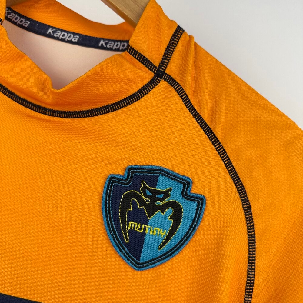 Mutiny 2001 GK (L)
