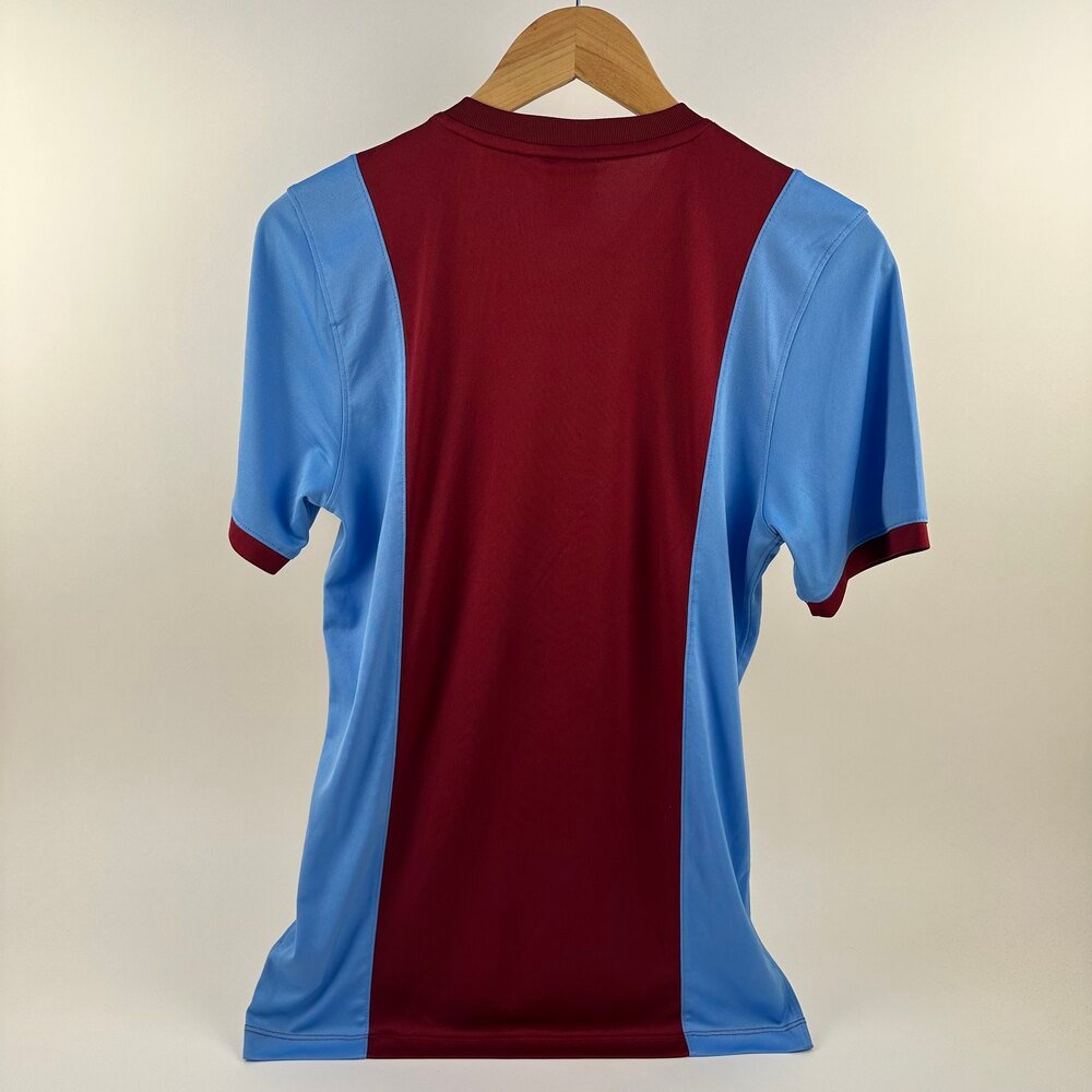 Trabzonspor 2013-14 Home (S)