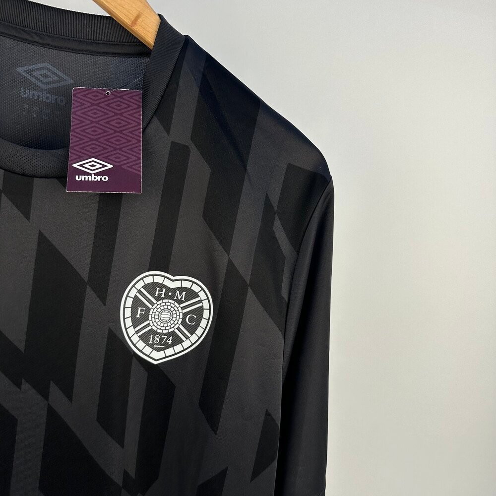 Hearts 2022-23 Training (XL)