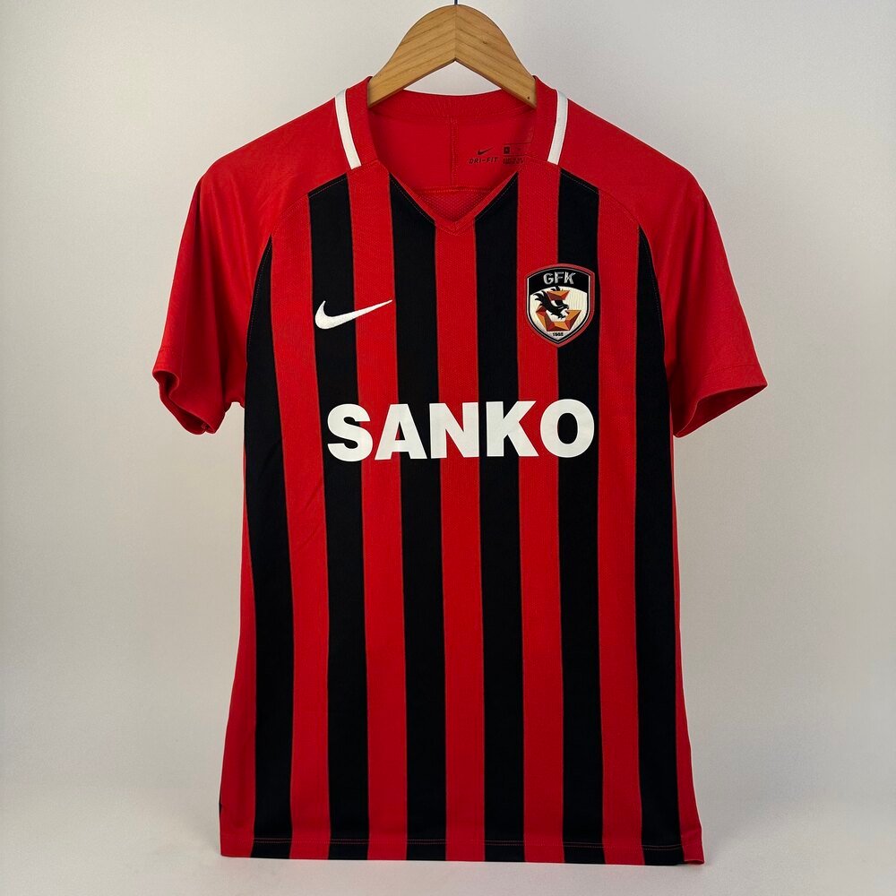 #4 Ahmet Kesim Gaziantep FK 2018-19 Home (M)