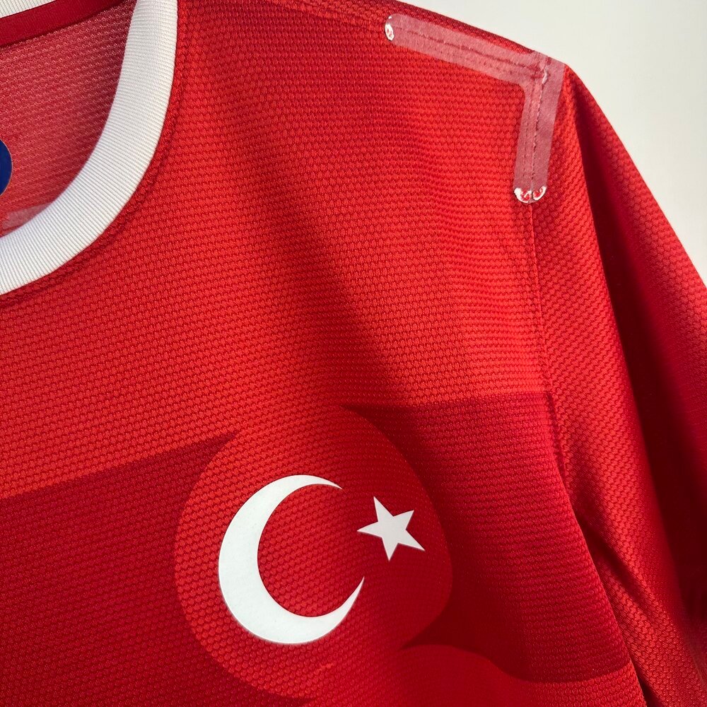 Türkiye 2012 Home (L)