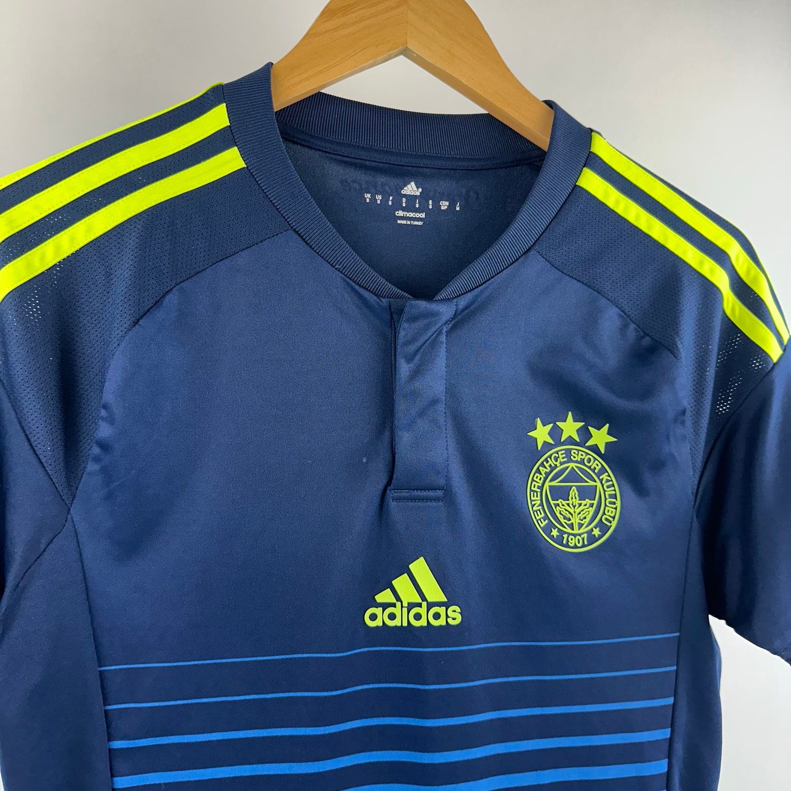 Fenerbahçe 2015-16 Third (S)
