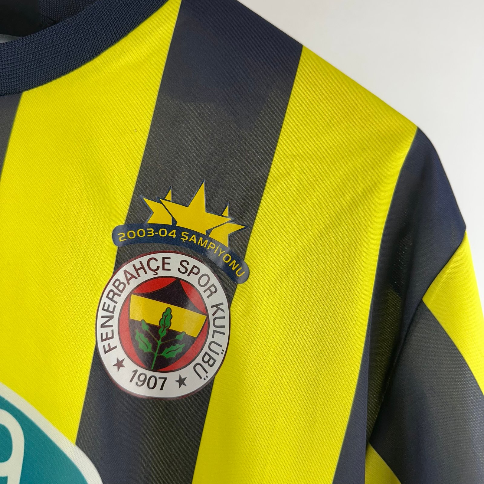 Fenerbahçe 2003-04 Home (M)