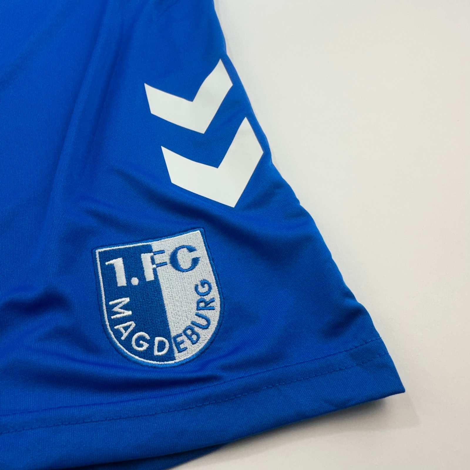 Magdeburg 2024-25 Home *Şort (Çeşitli Beden)