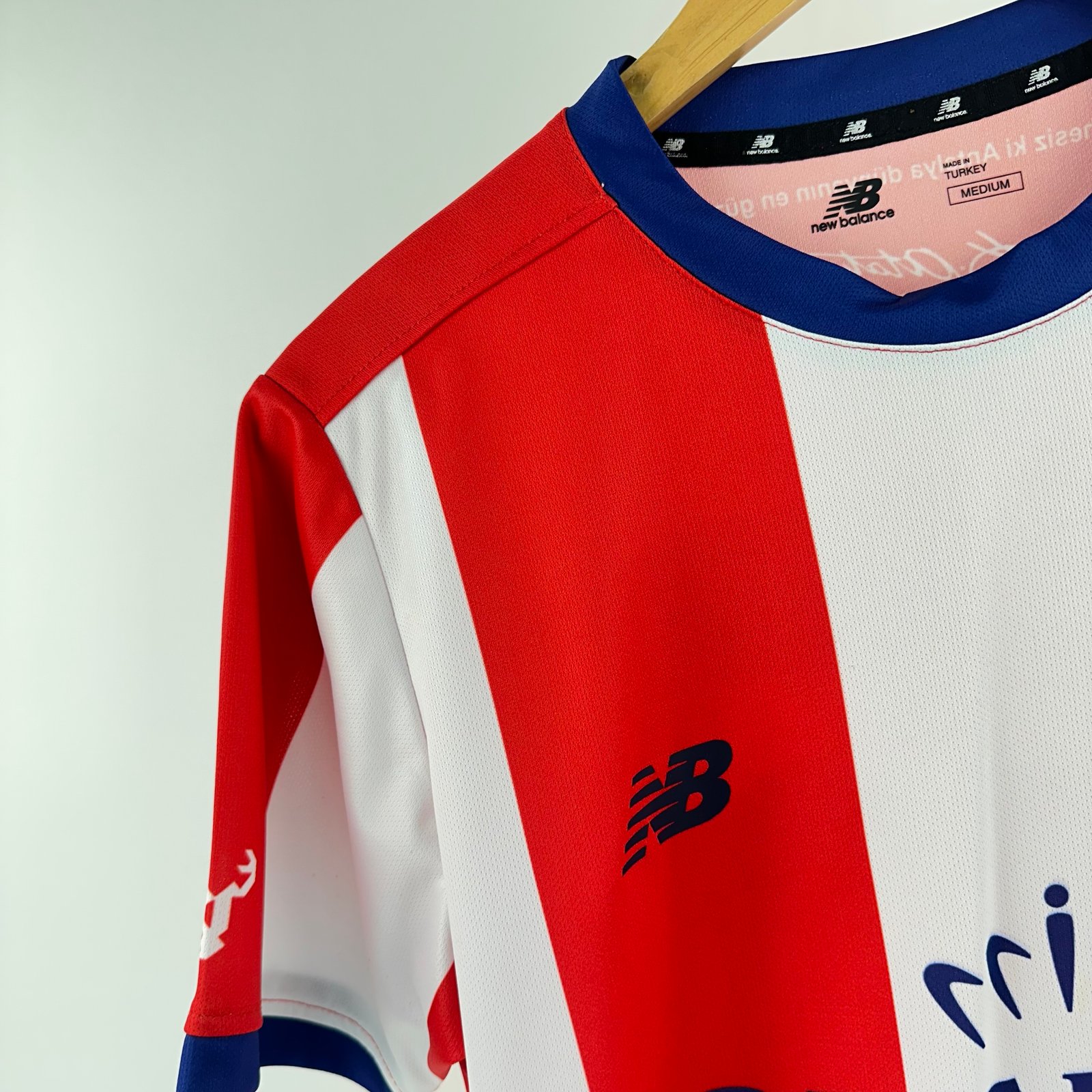 #15 Poli Antalyaspor 2021-22 Home (M)