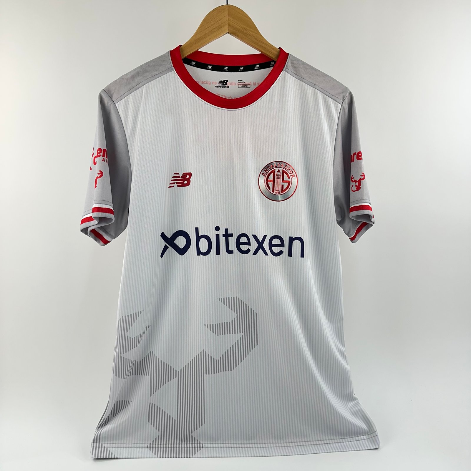 #3 Berat Antalyaspor 2021-22 Away (L)
