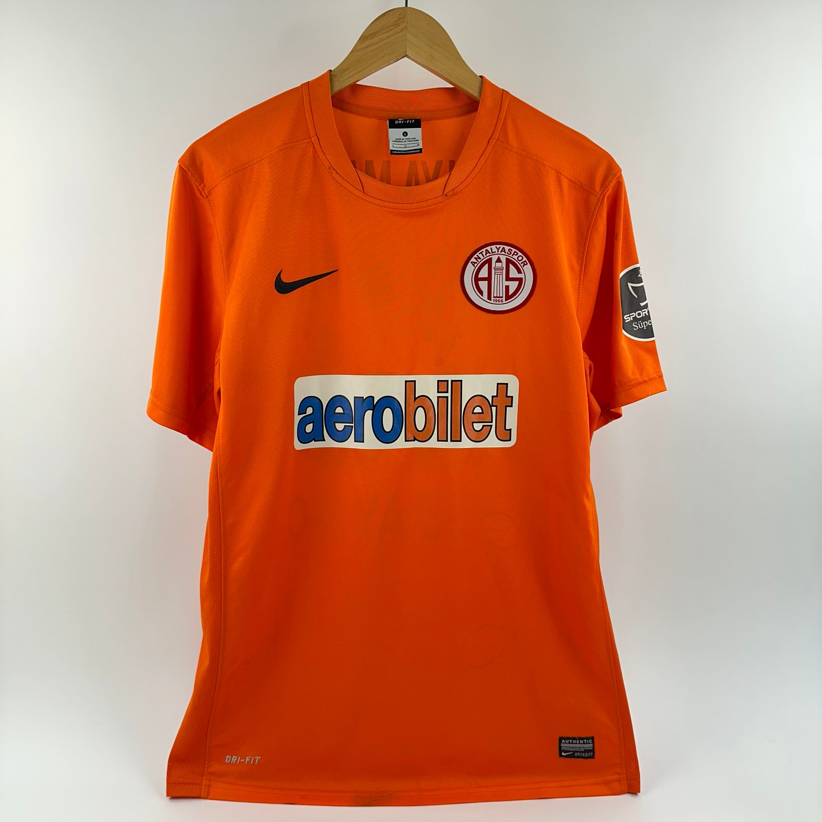 #23 Sakıp Aytaç Antalyaspor 2015-16 Fourth (L)