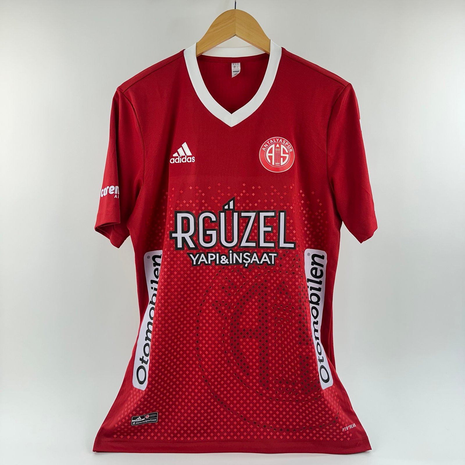 #16 Petrusenko Antalyaspor 2024-25 Fourth (M)