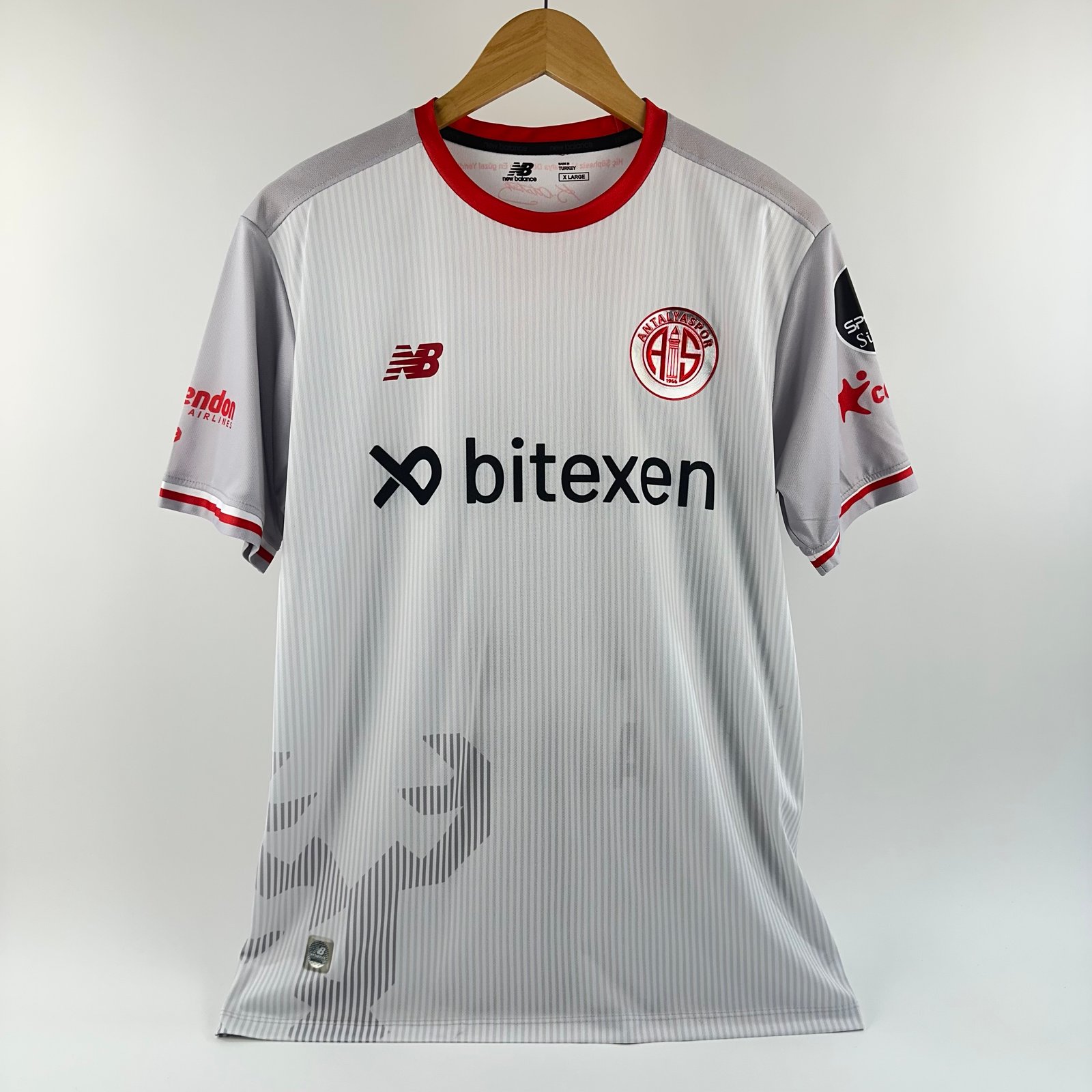 #70 L. Adriano Antalyaspor 2021-22 Away (XL)