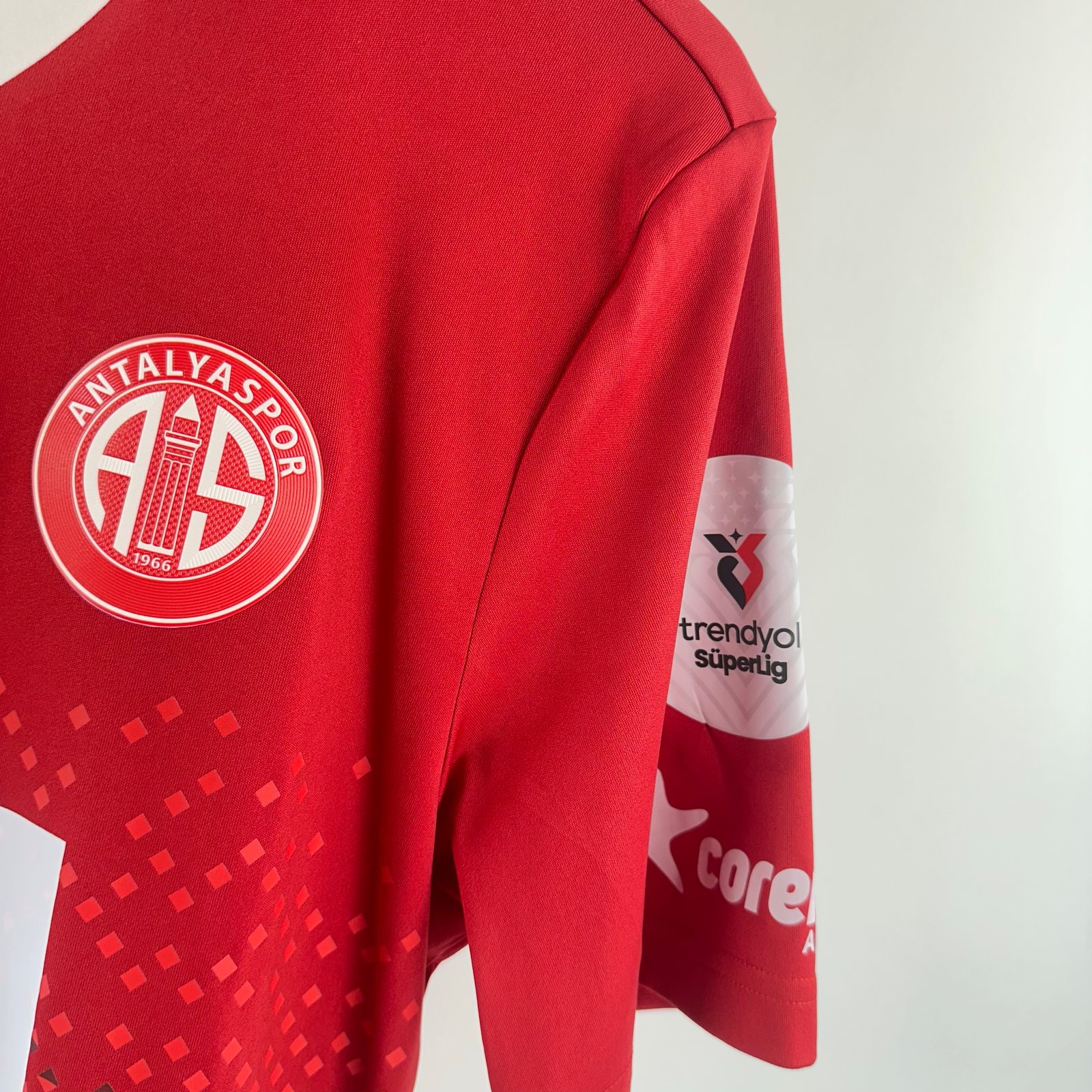 #22 Van De Streek Antalyaspor 2024-25 Fourth (L)