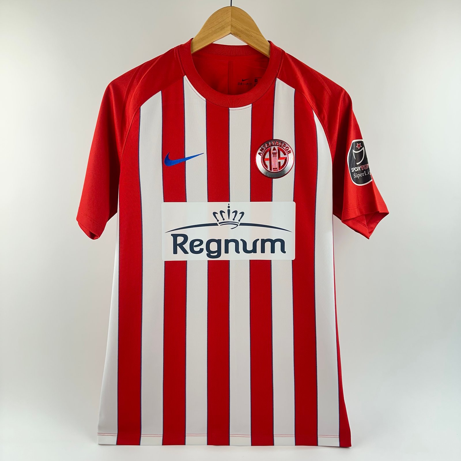 #13 Nasri Antalyaspor 2017-18 Home (M)