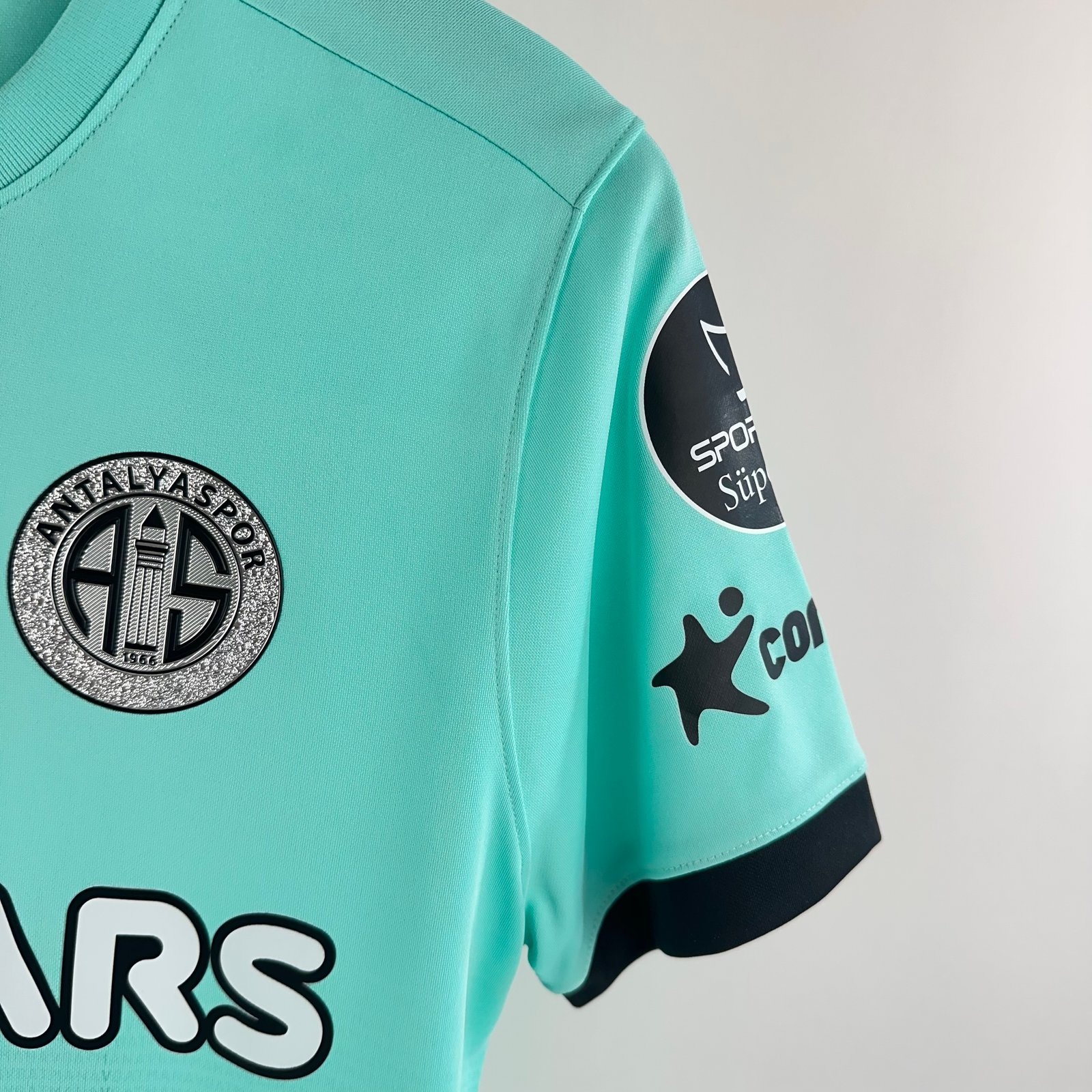 #88 Hakan Özmert Antaylaspor 2022-23 Fourth (M)