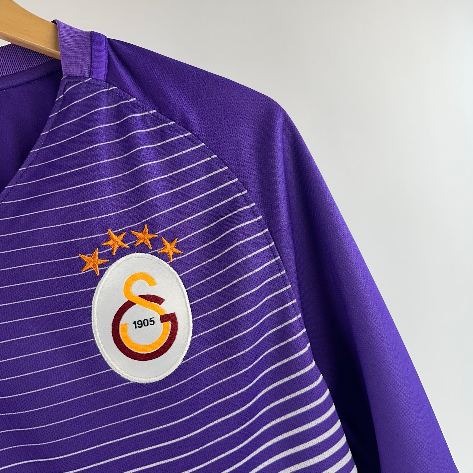 Galatasaray 2016-17 Third (L)