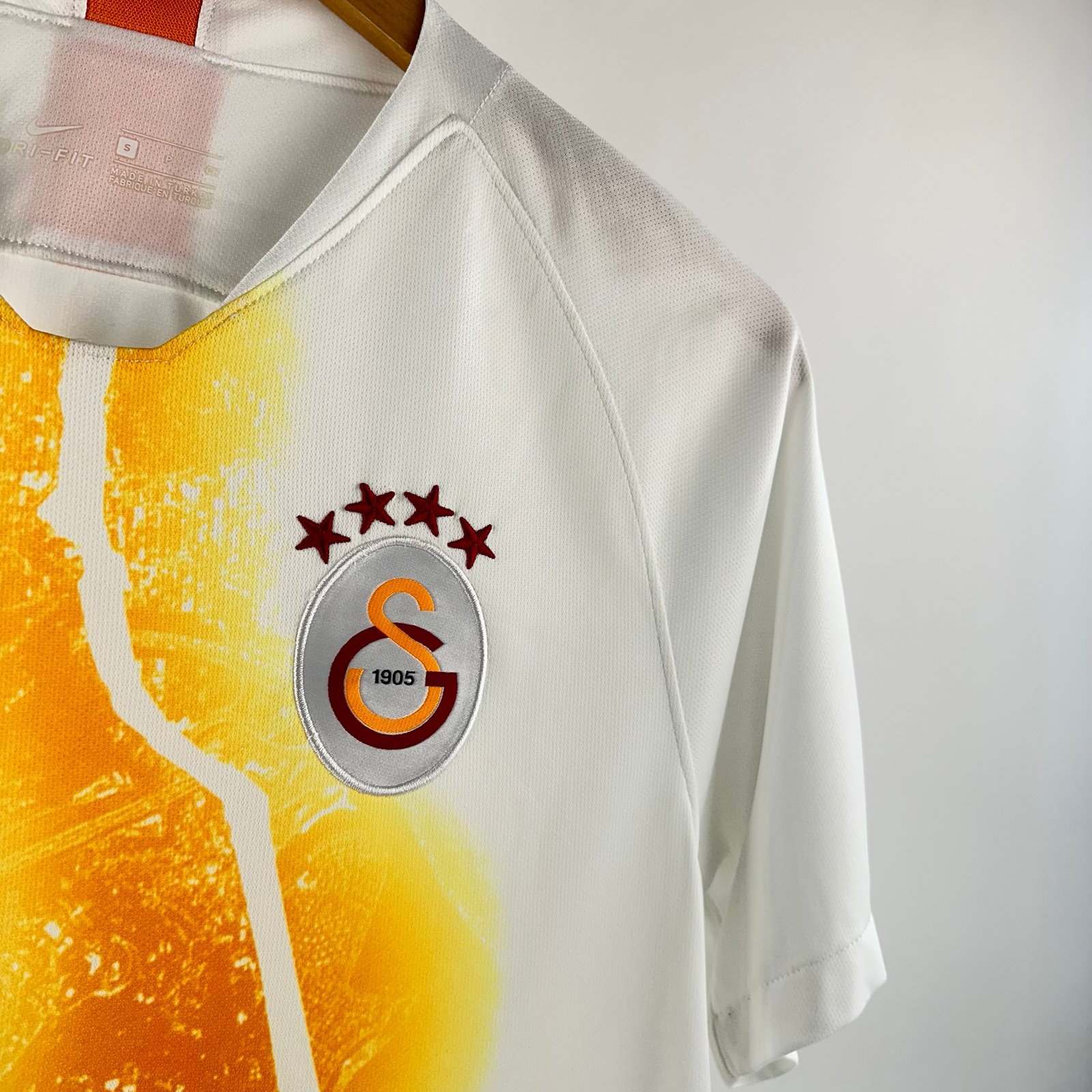 Galatasaray 2018-19 Third (S)