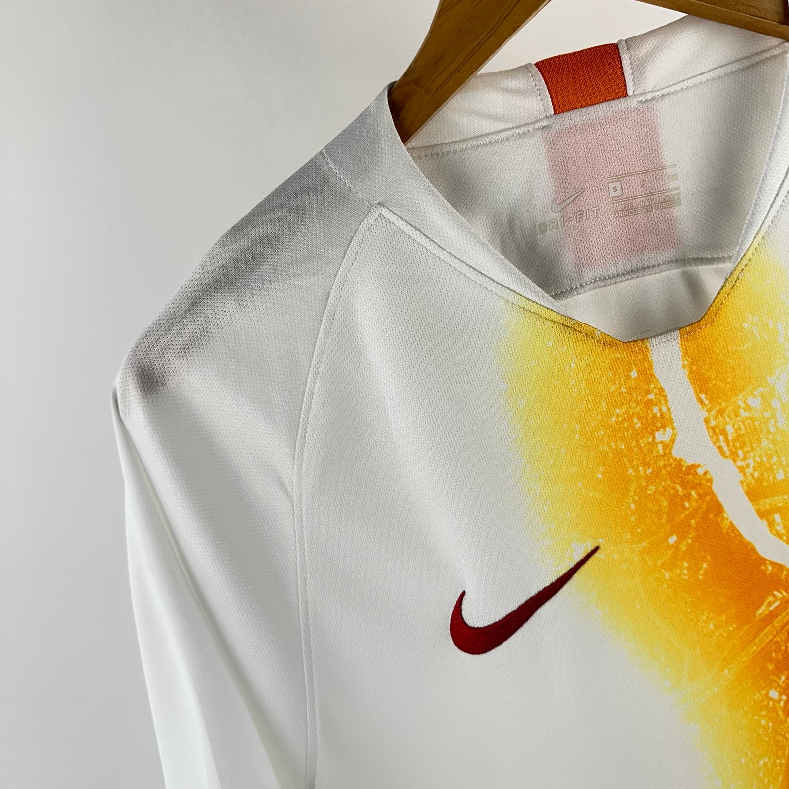 Galatasaray 2018-19 Third (S)