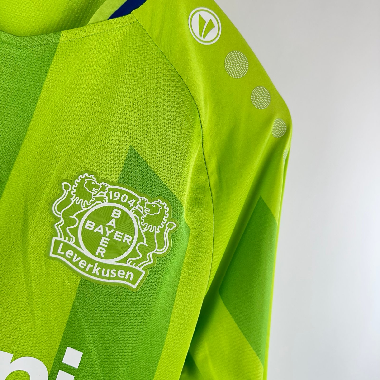 Bayer Leverkusen 2021-22 GK (L)