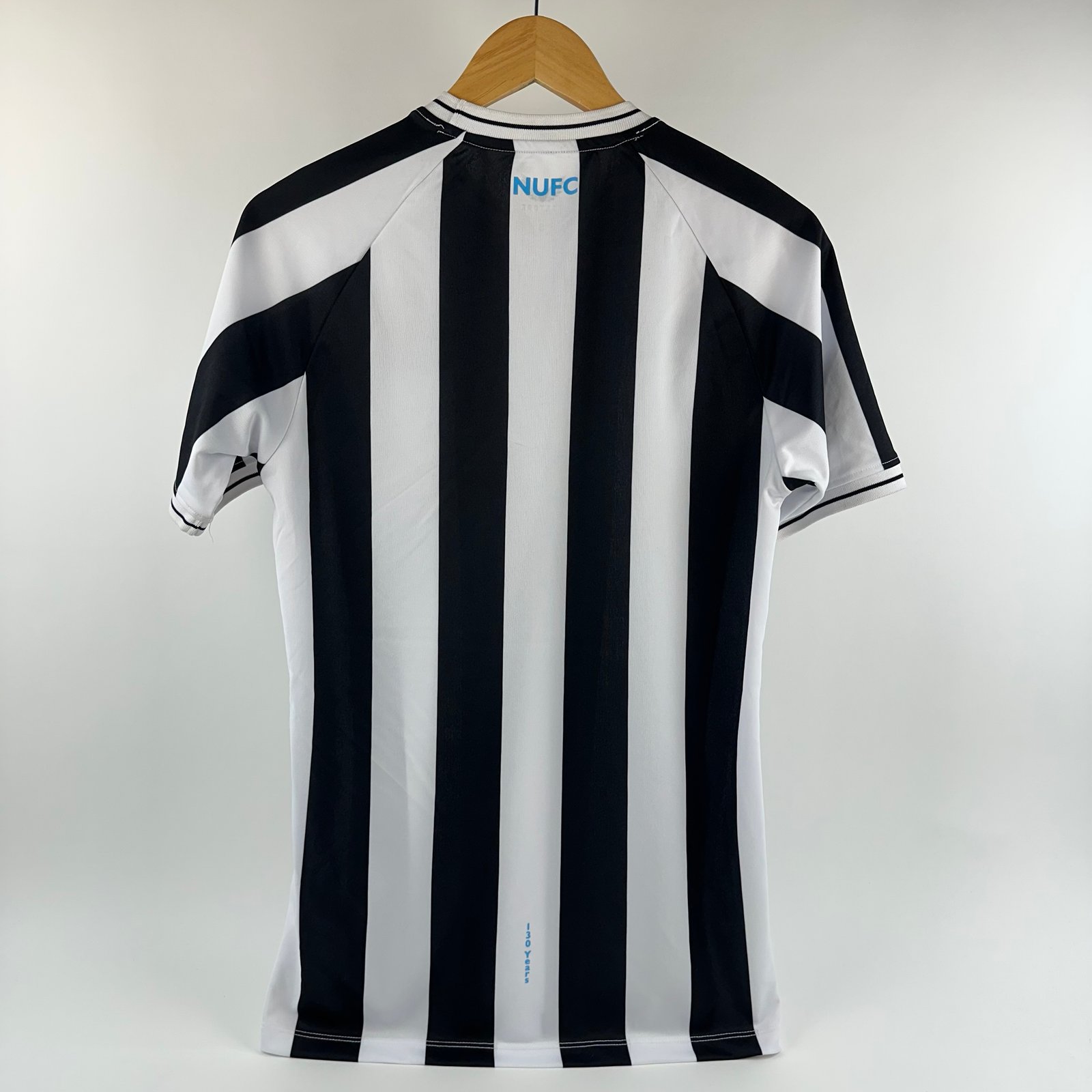 Newcastle United 2022-23 Home (Çeşitli Beden)