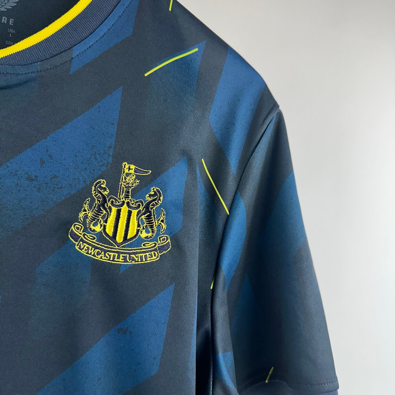 Newcastle United 2023-24 Third (Çeşitli Beden)