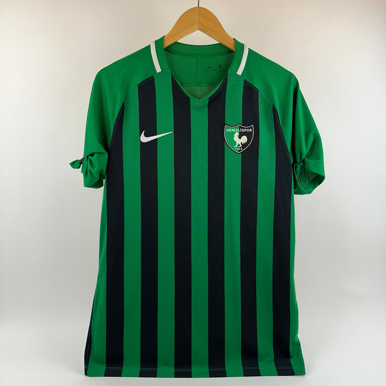 #27 Furkan Şeker Denizlispor 2018-19 Home (M)
