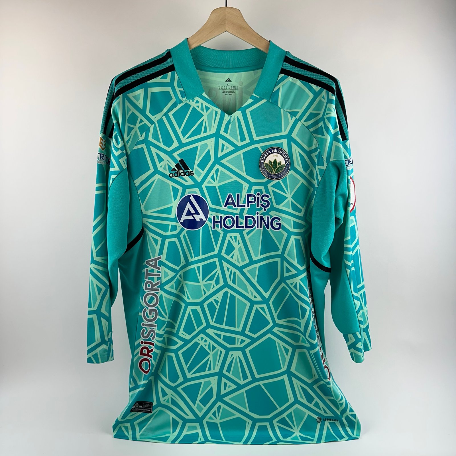 #32 R. Özkanlı Bursa Nilüferspor 2021-22 GK (XL)