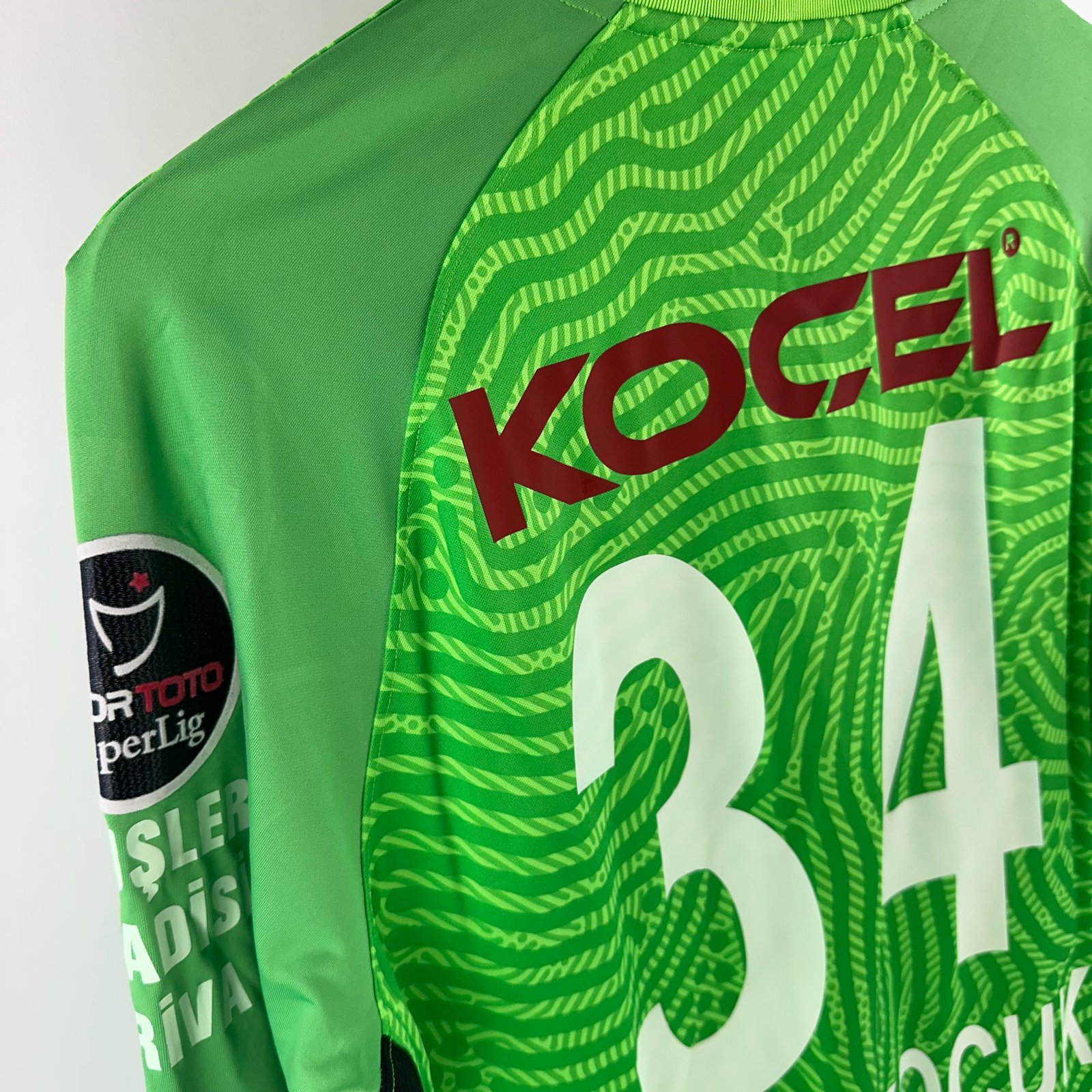 #34 Okan Kocuk 2021-22 GK (L)