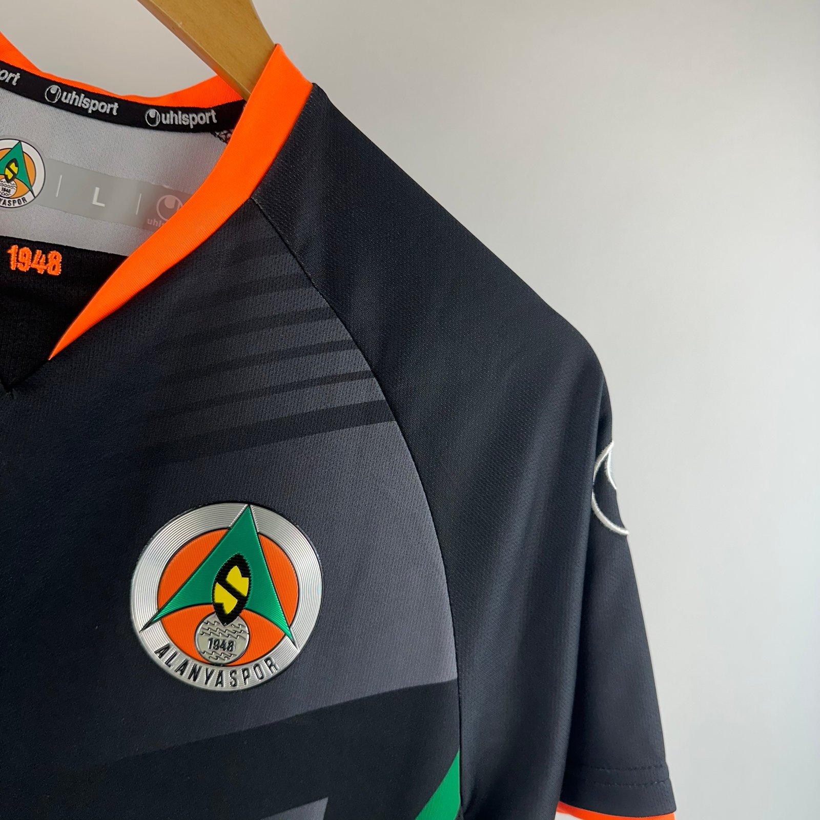 #8 Salih Uçan Alanyaspor 2020-21 Third (L)