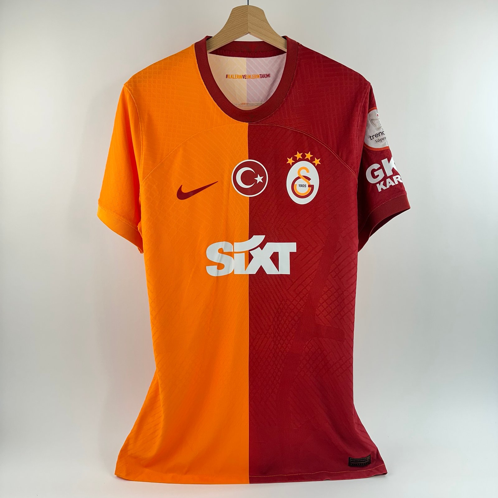 #7 Aktürkoğlu Galatasaray 2023-24 Home (L)