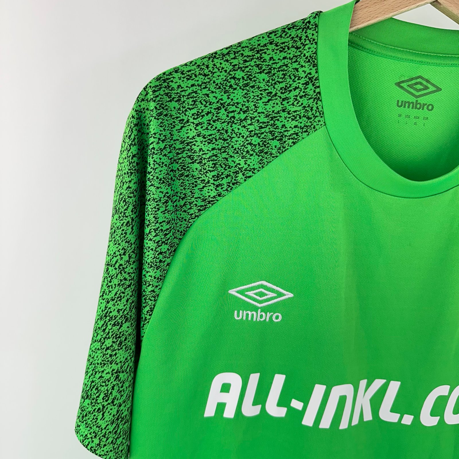Dynamo Dresden 2021-22 GK (L)