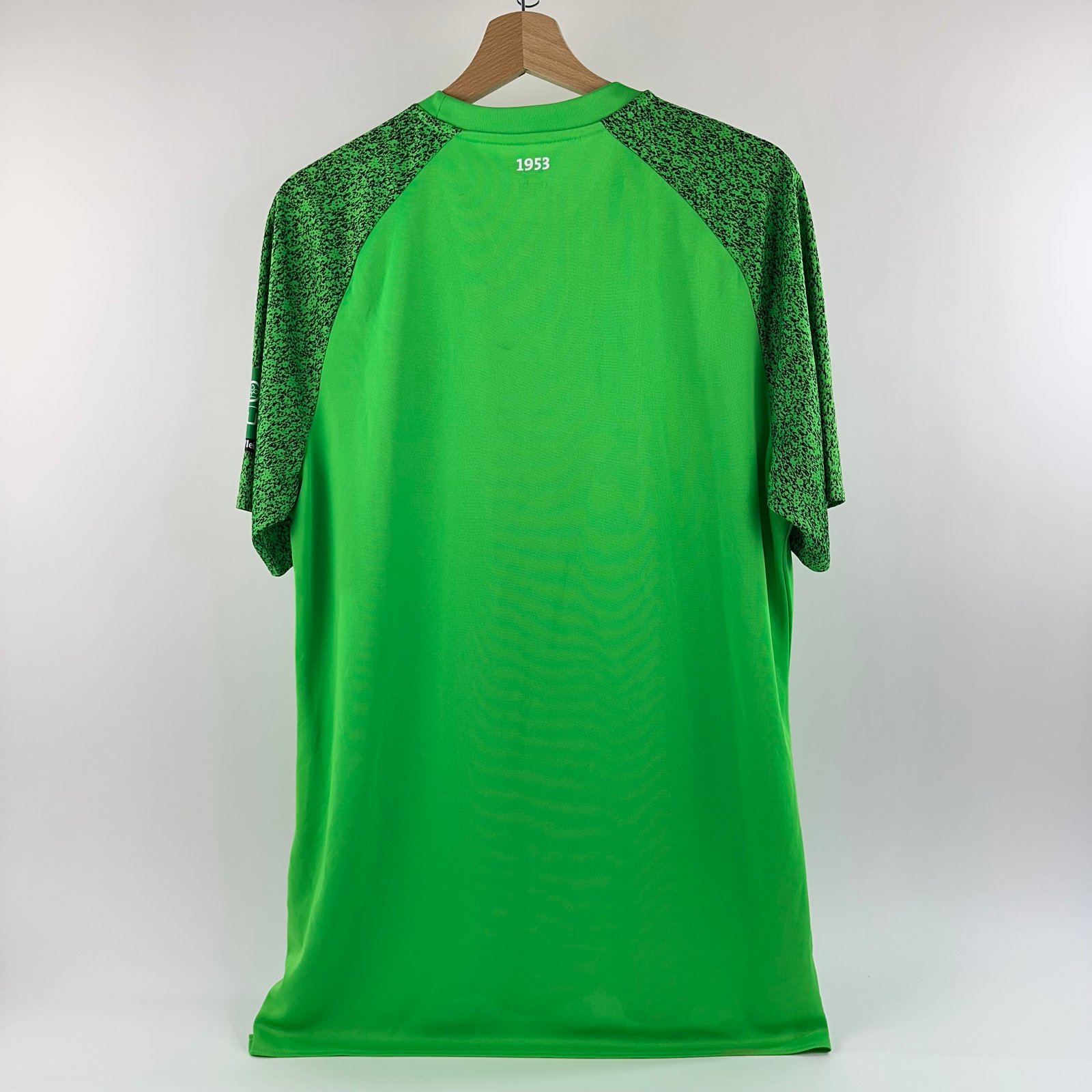 Dynamo Dresden 2021-22 GK (L)