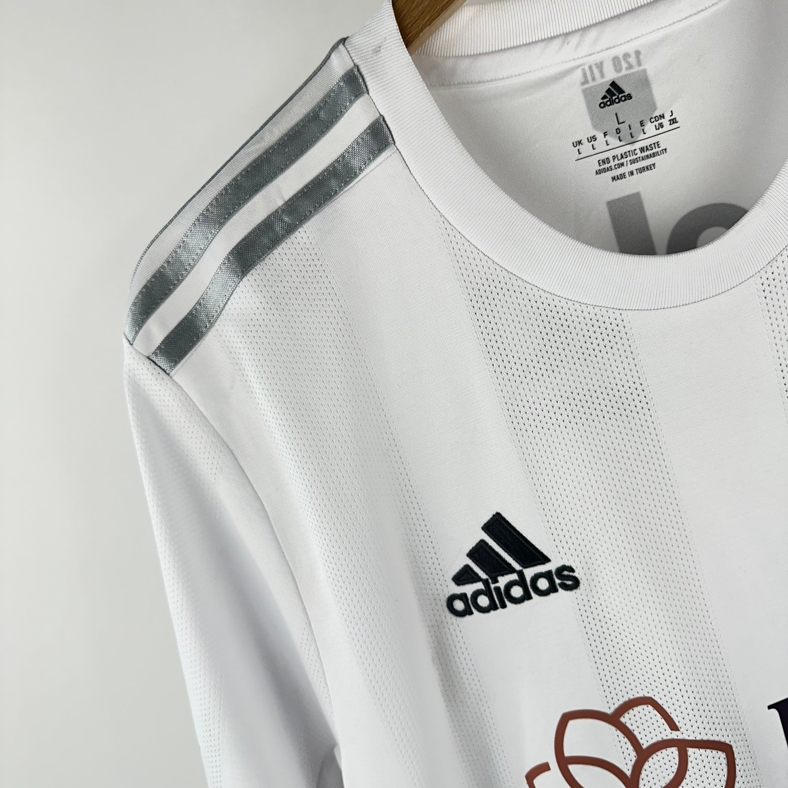 #14 Emrecan Beşiktaş 2022-23 Home (L)