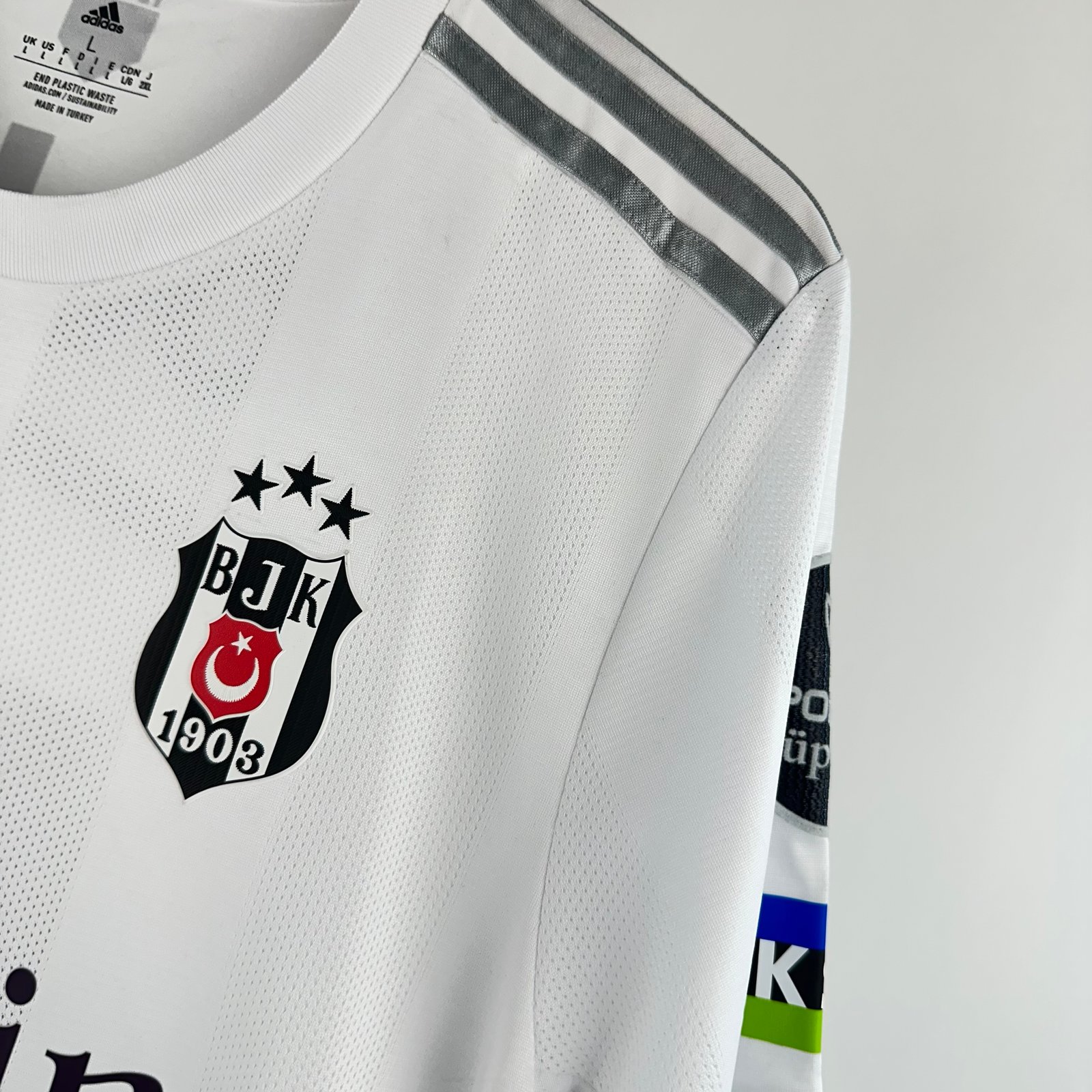 #14 Emrecan Beşiktaş 2022-23 Home (L)