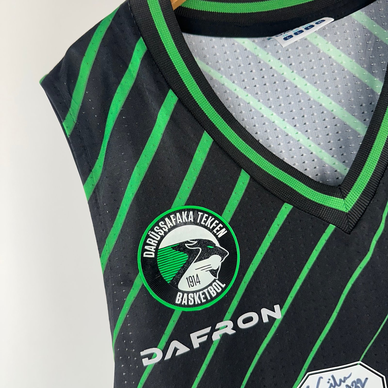 #32 Güler Darüşşafaka 2020-21 (L)