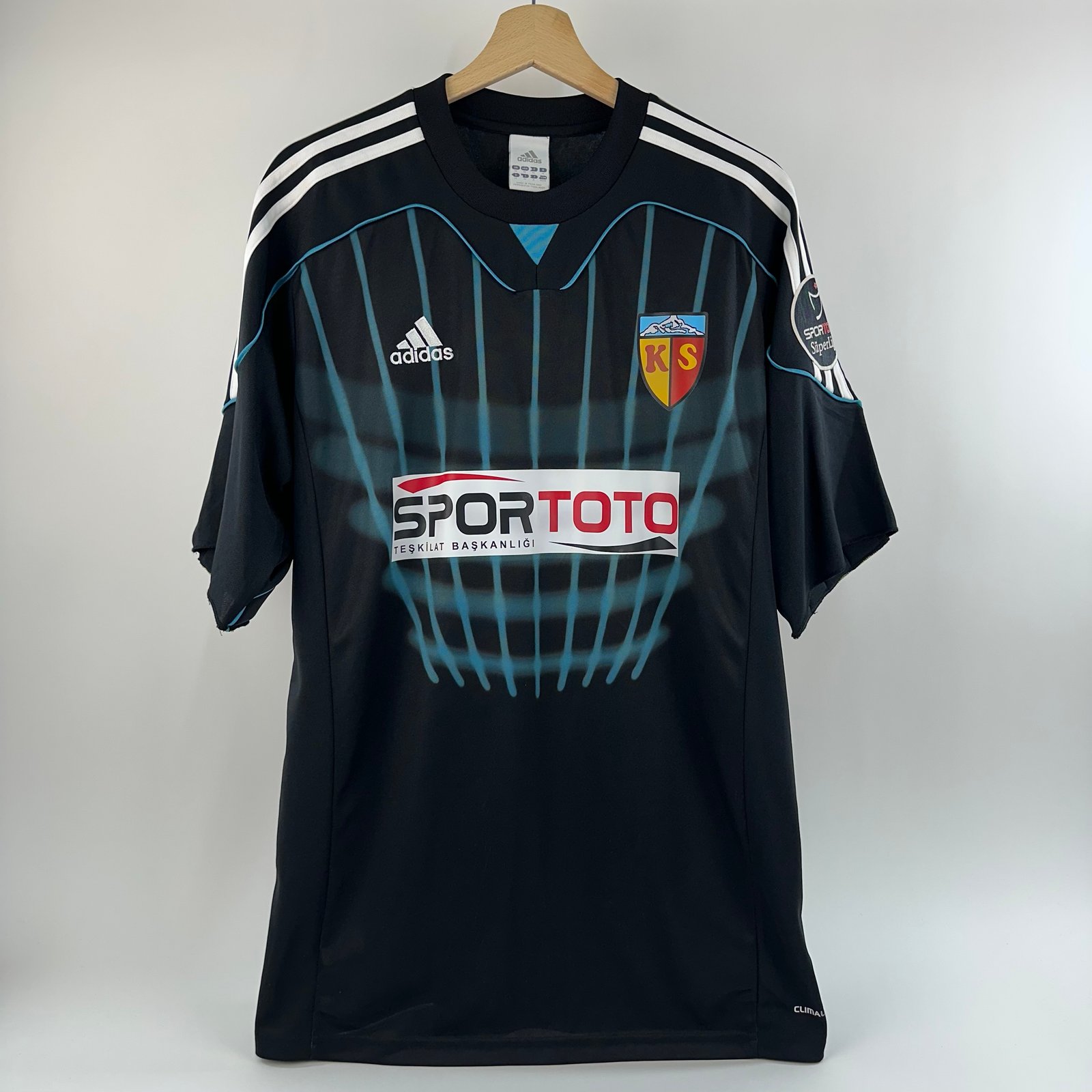 #12 Gökhan. D Kayserispor 2011-12 GK (M)